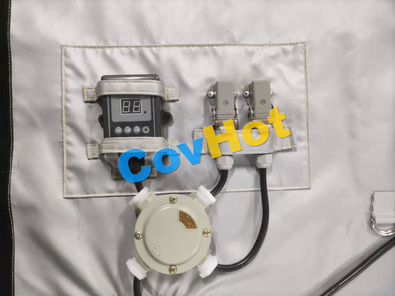 電伴熱<a href=http://www.jiaerw.com/e/tags/?tagname=%E4%BF%9D%E6%B8%A9%E5%A5%97 target=_blank class=infotextkey>保溫套</a>